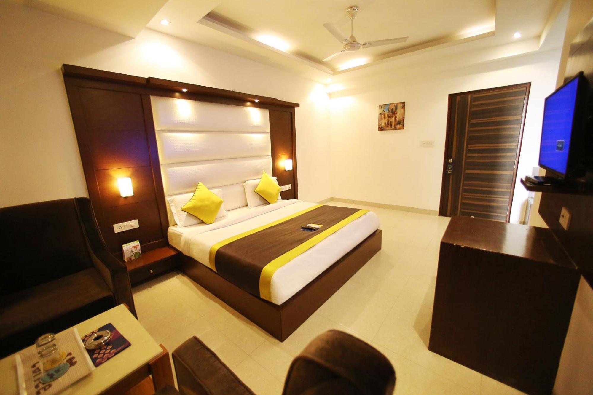 Hotel Aero Star By Star Group New Delhi Eksteriør bilde