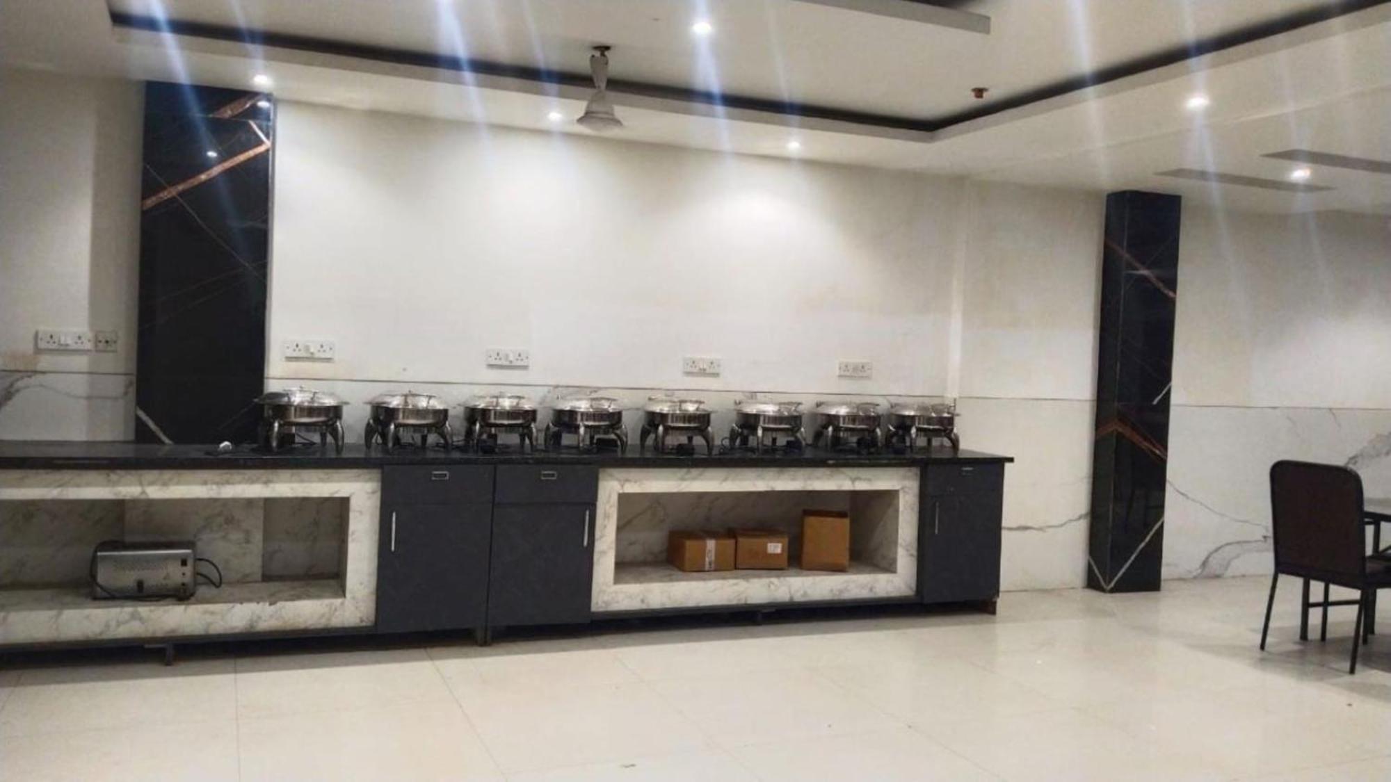 Hotel Aero Star By Star Group New Delhi Eksteriør bilde